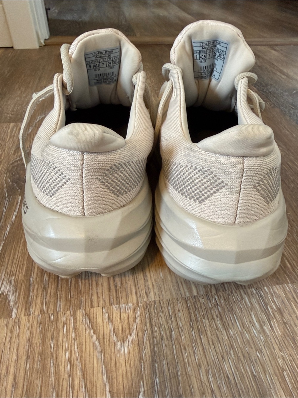 Brooks Women's Glycerin Max Sneakers - Picture 6 of 8